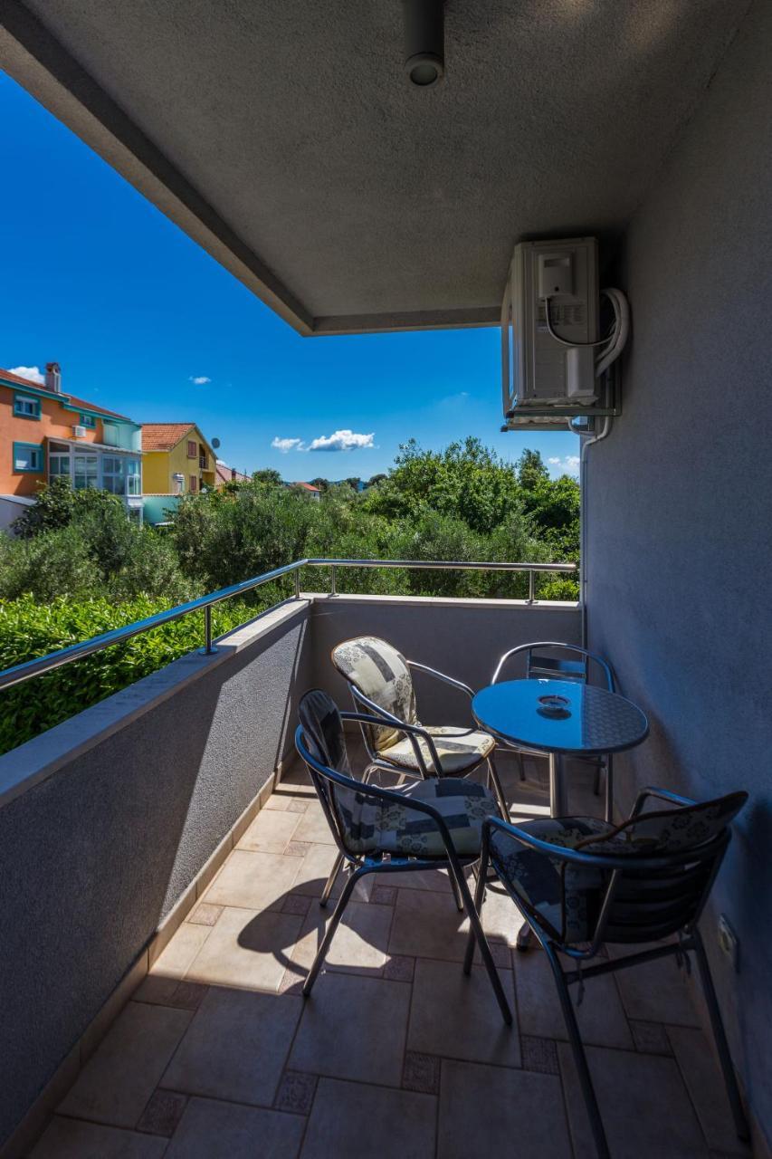 Adriano 2Br Apartment With Terrace Задар Экстерьер фото